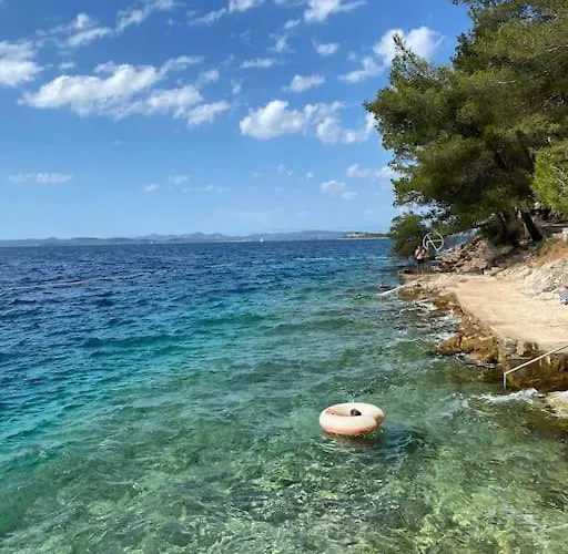 Adriatic Nest * Sali